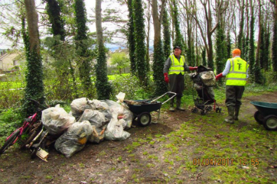 Putting the finishing touches to a Saturday clean-up in SWP